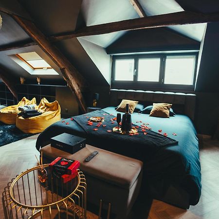 La Marble Room - Suite Balneo & Sauna Angers Kültér fotó