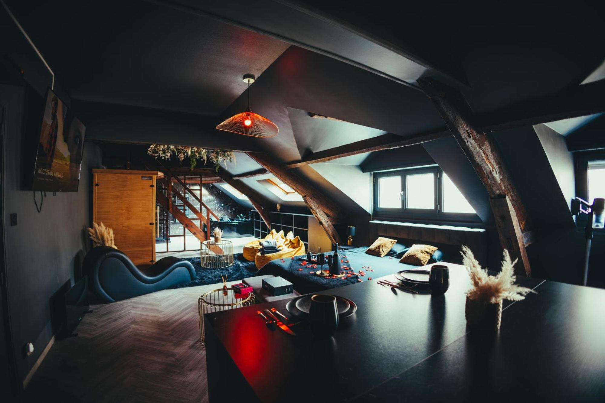 La Marble Room - Suite Balneo & Sauna Angers Kültér fotó